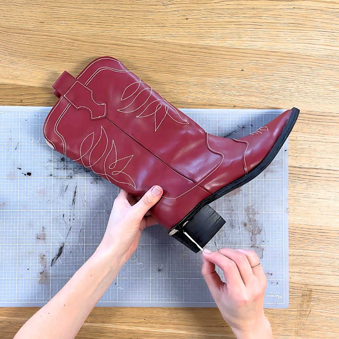 ONLINE FOOTWEAR MASTERCLASS – I Can Make Shoes - Main Image