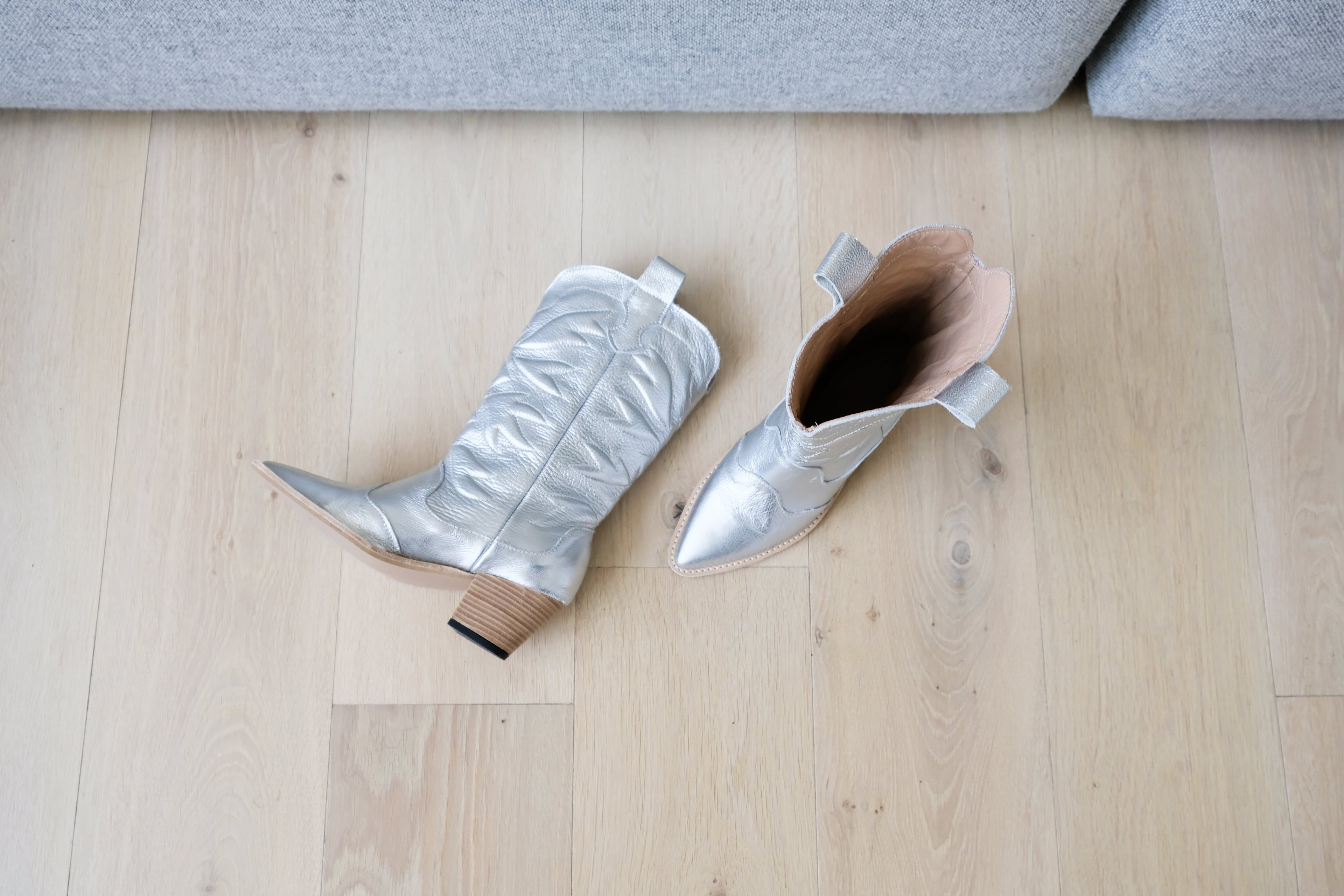 How To Make Quilted Silver Cowboy Boots