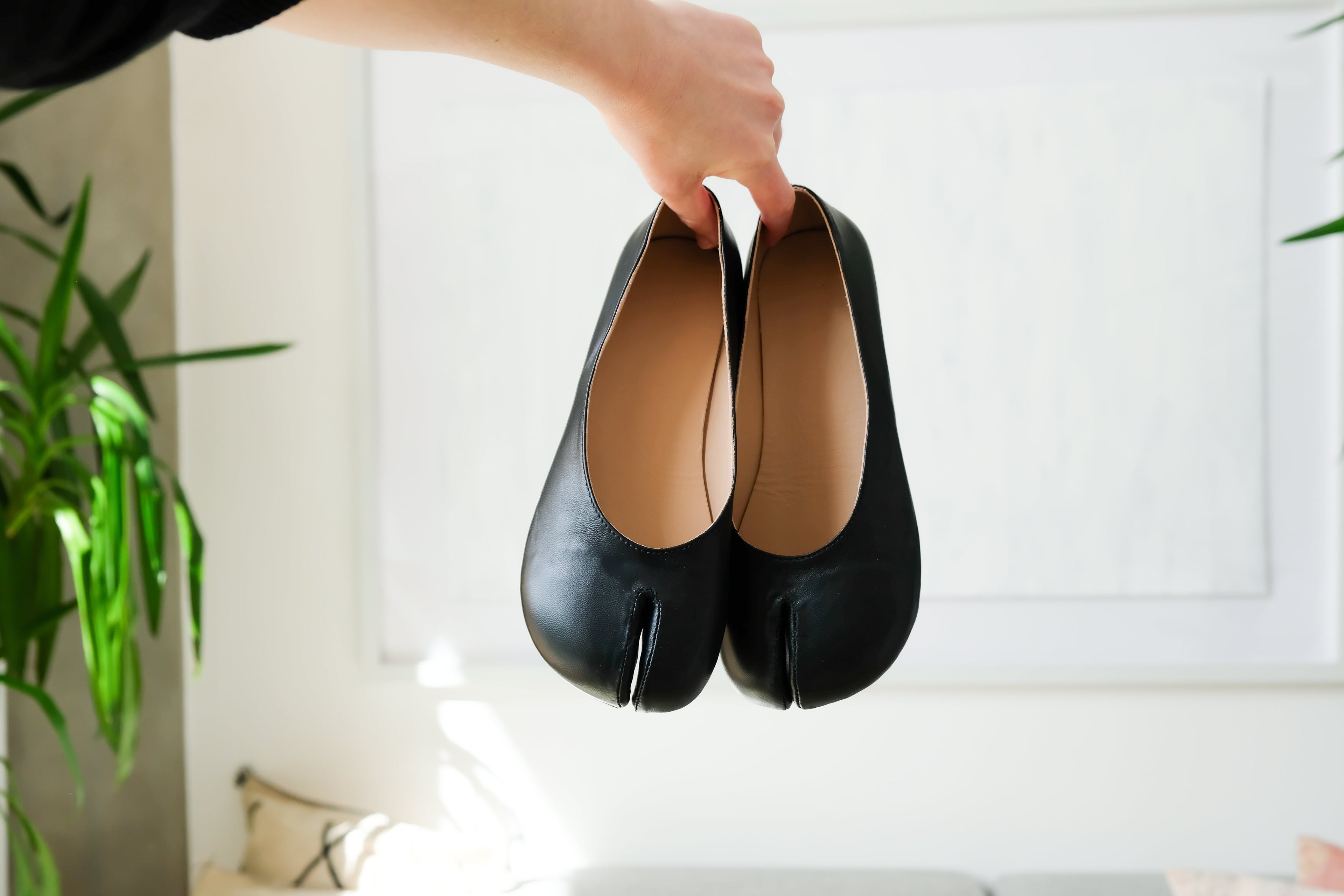 How to Make Your Own Tabi Shoes
