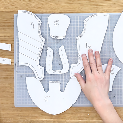 BAREFOOT SHOEMAKING COURSE