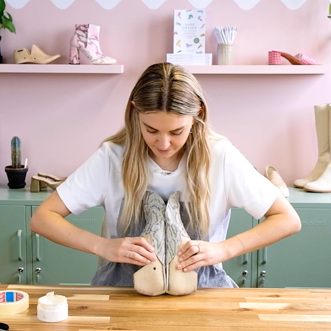 ONLINE FOOTWEAR MASTERCLASS