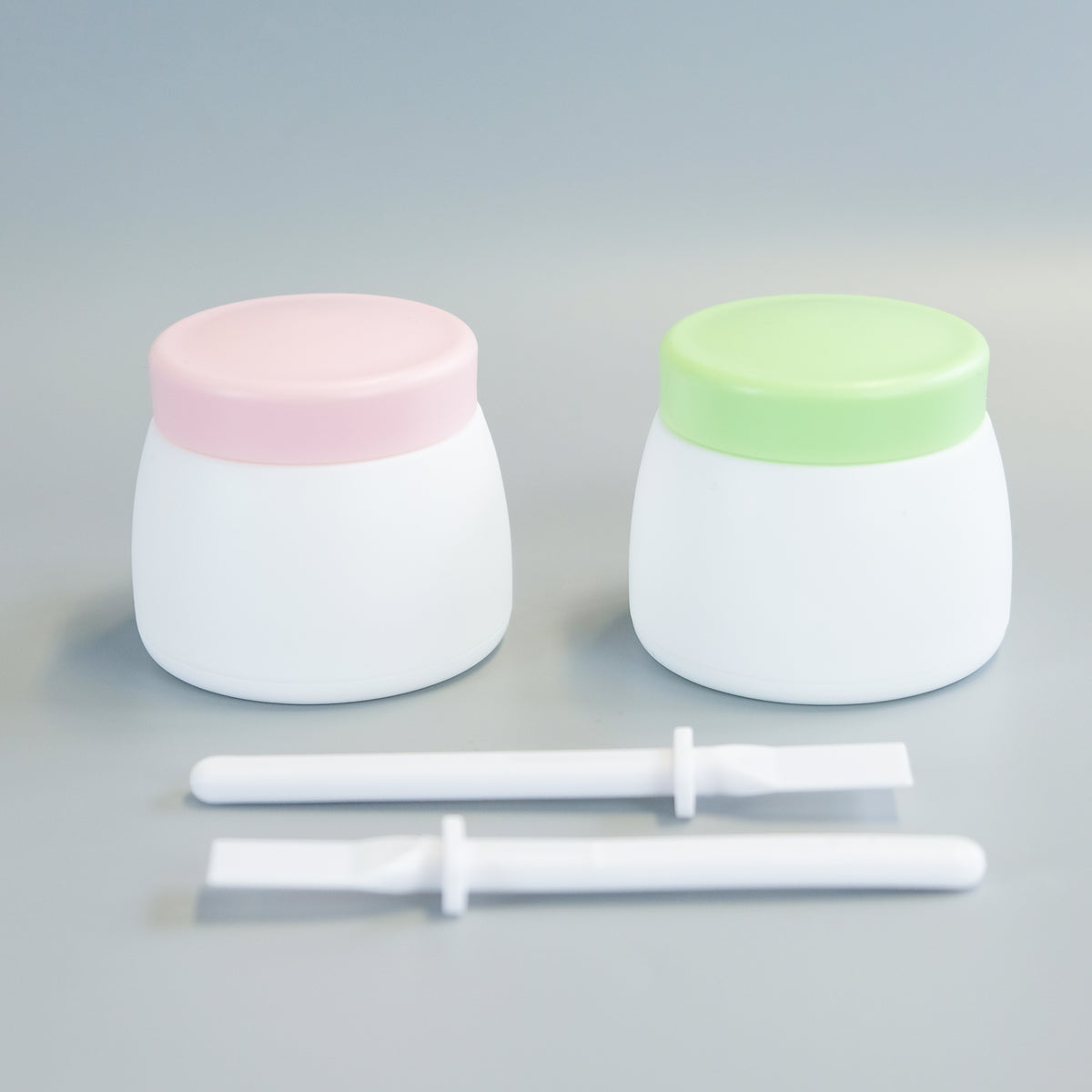 I Can Make Shoes Glue pot duo and spatulas for DIY shoemaking