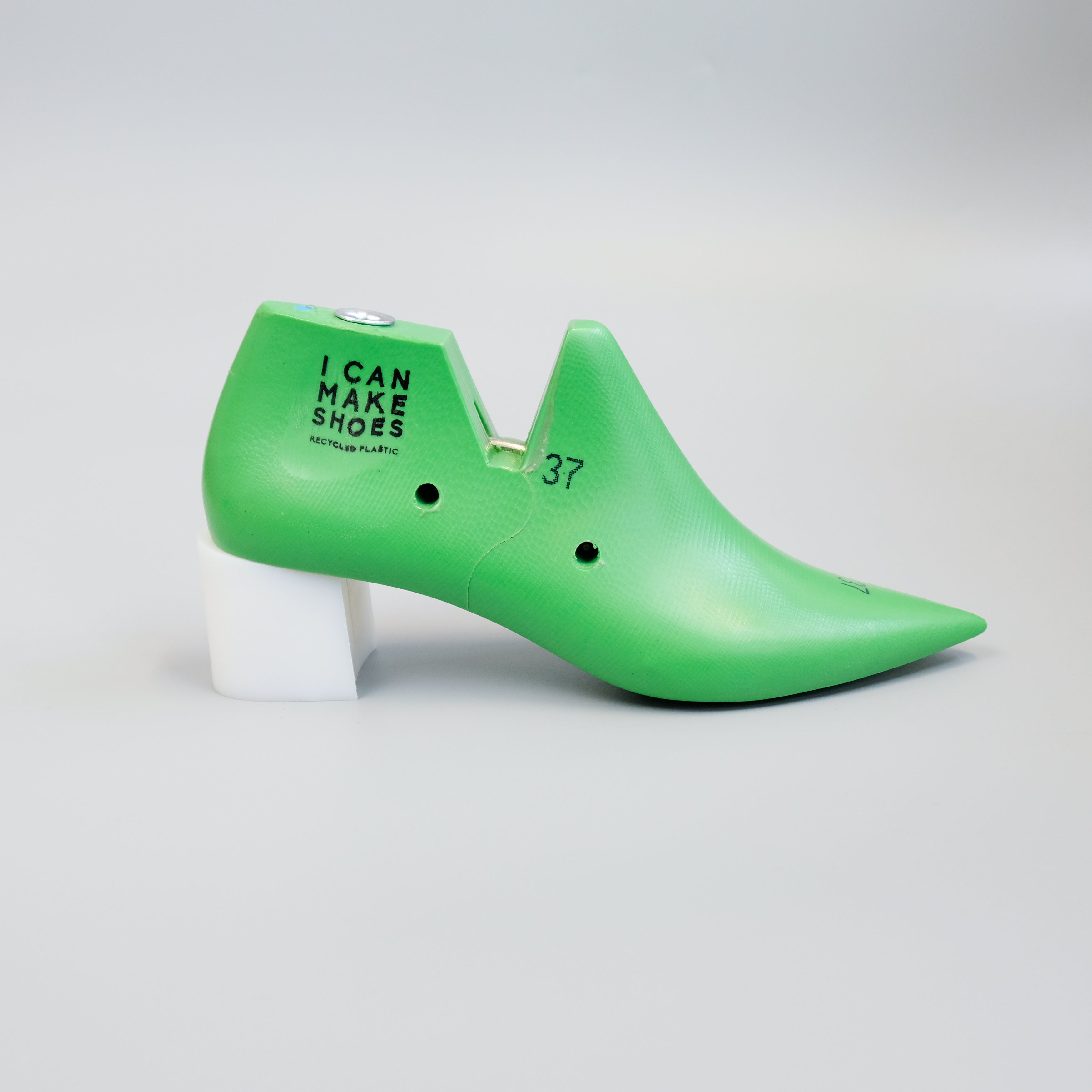 I Can Make Shoes Shoe making last mid heel pointed for making mules. court shoes, mary janes