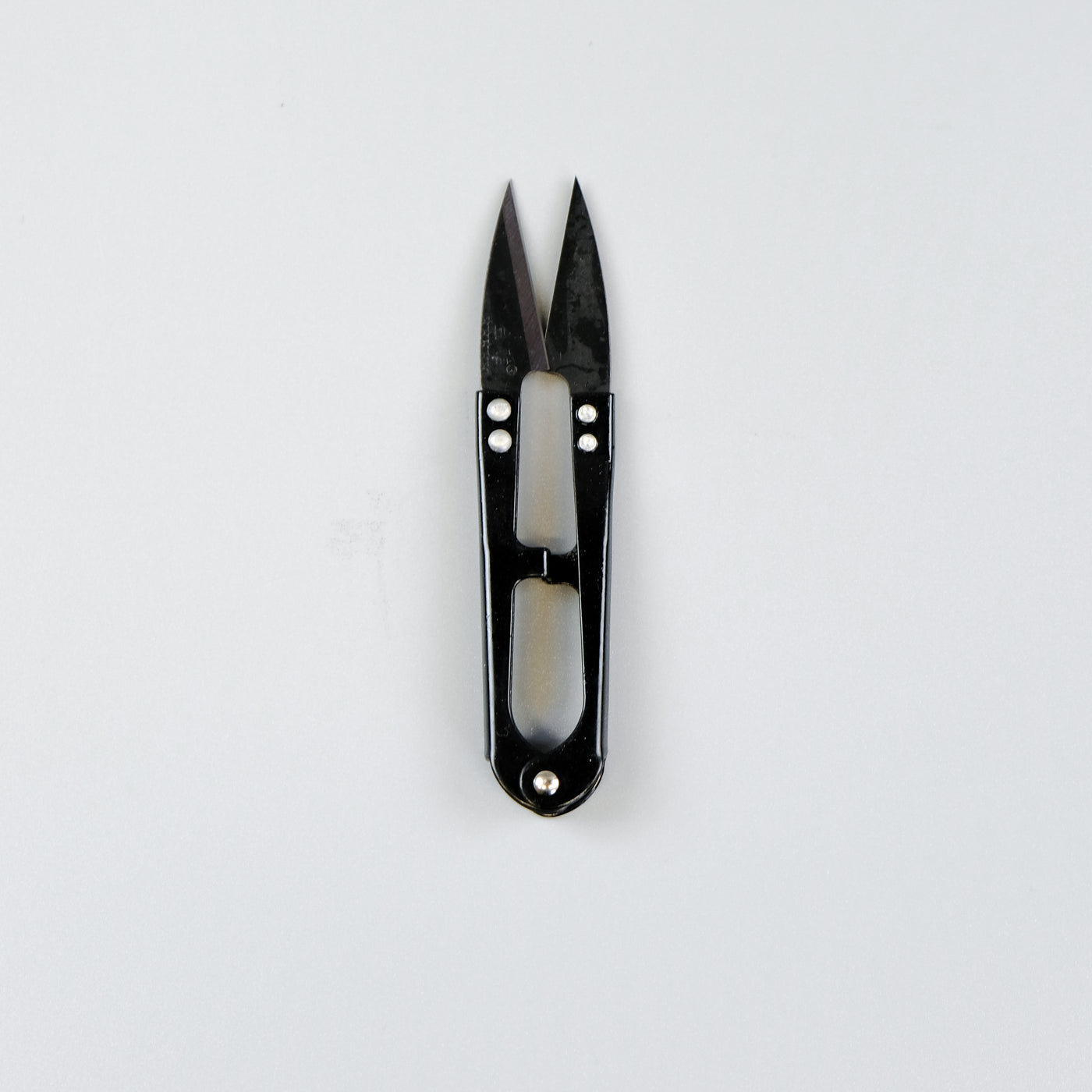 Thread scissors for home shoemaking 